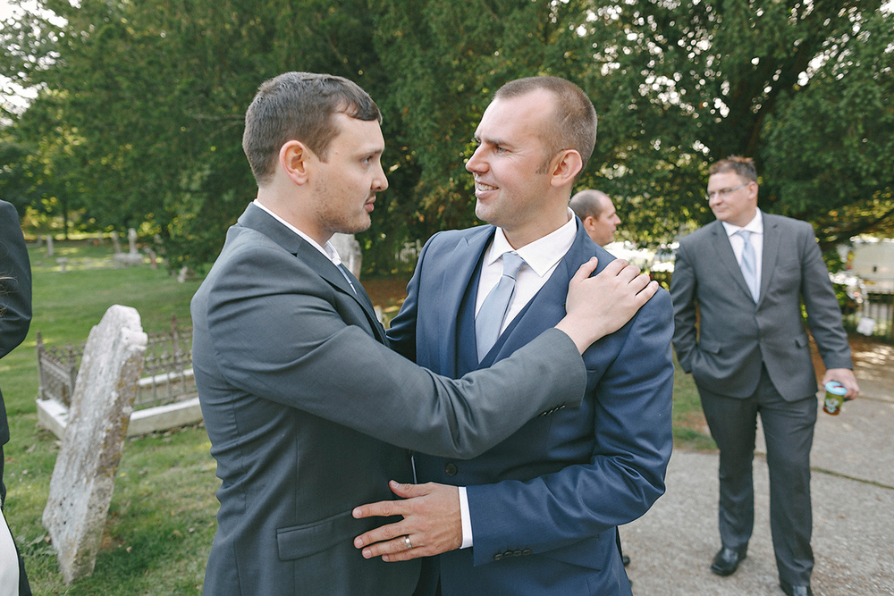 R&S