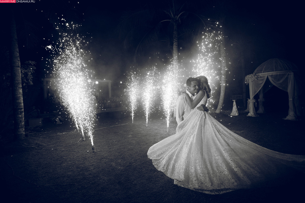 Roman&Elena wedding at villa Mia Samui