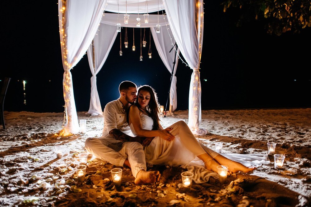 Night Wedding (ночная церемония)