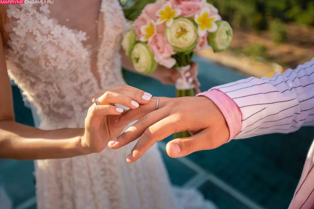 Villa Blue Wed