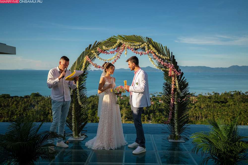 Villa Blue Wed