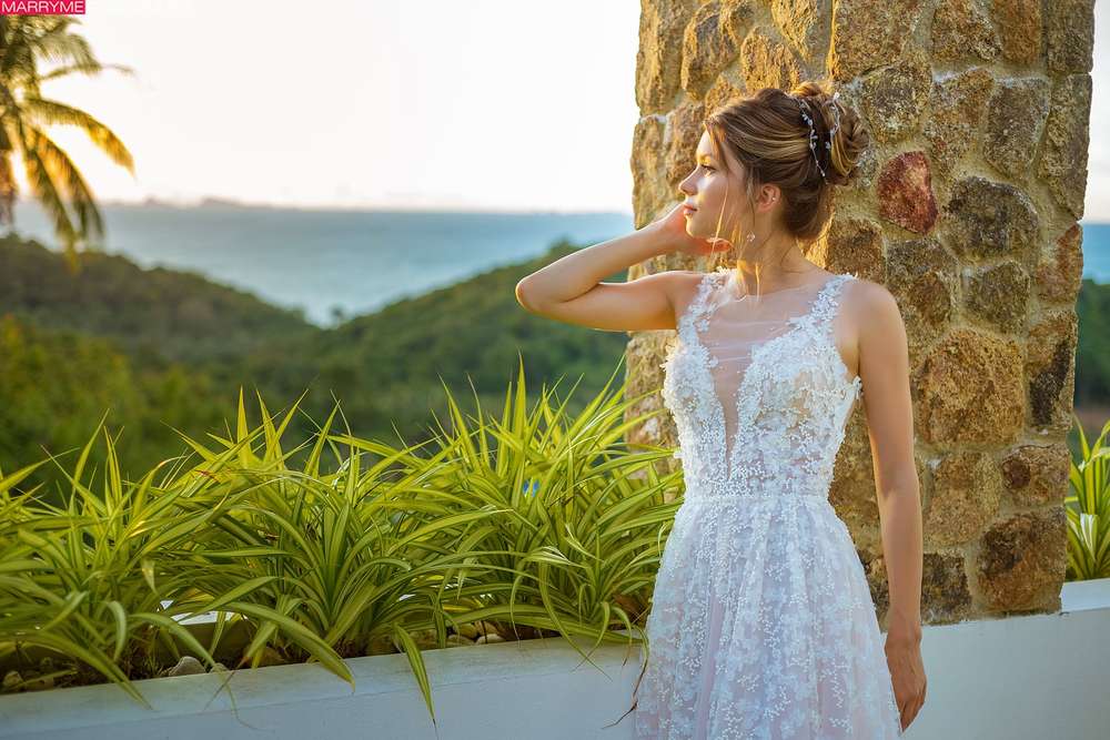 Villa Blue Wed