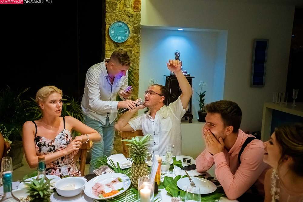 Villa Blue Wed