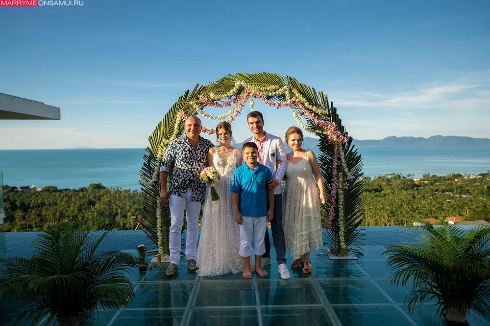 Villa Blue Wed