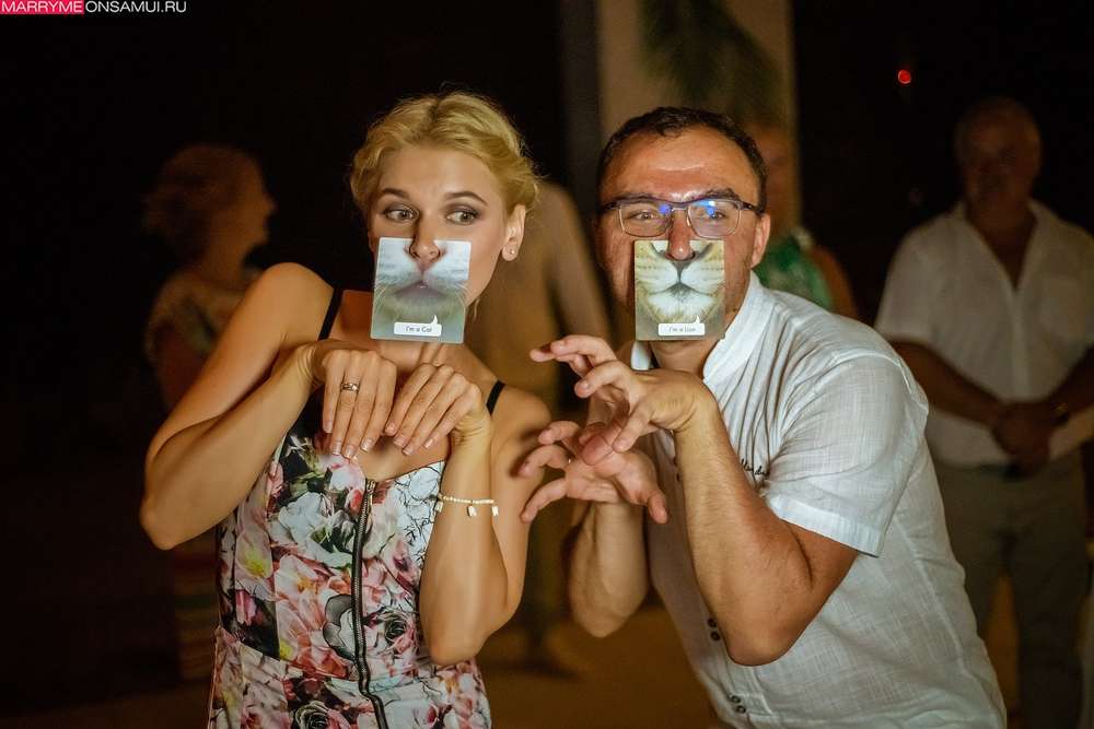 Villa Blue Wed