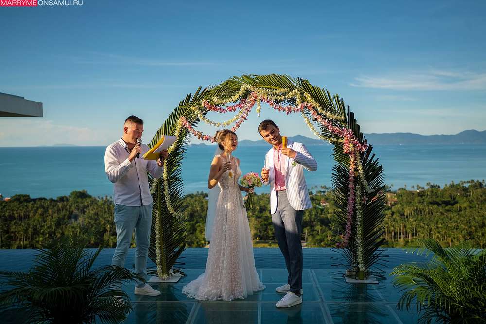 Villa Blue Wed
