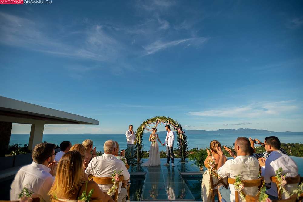 Villa Blue Wed