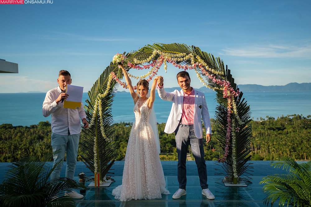 Villa Blue Wed