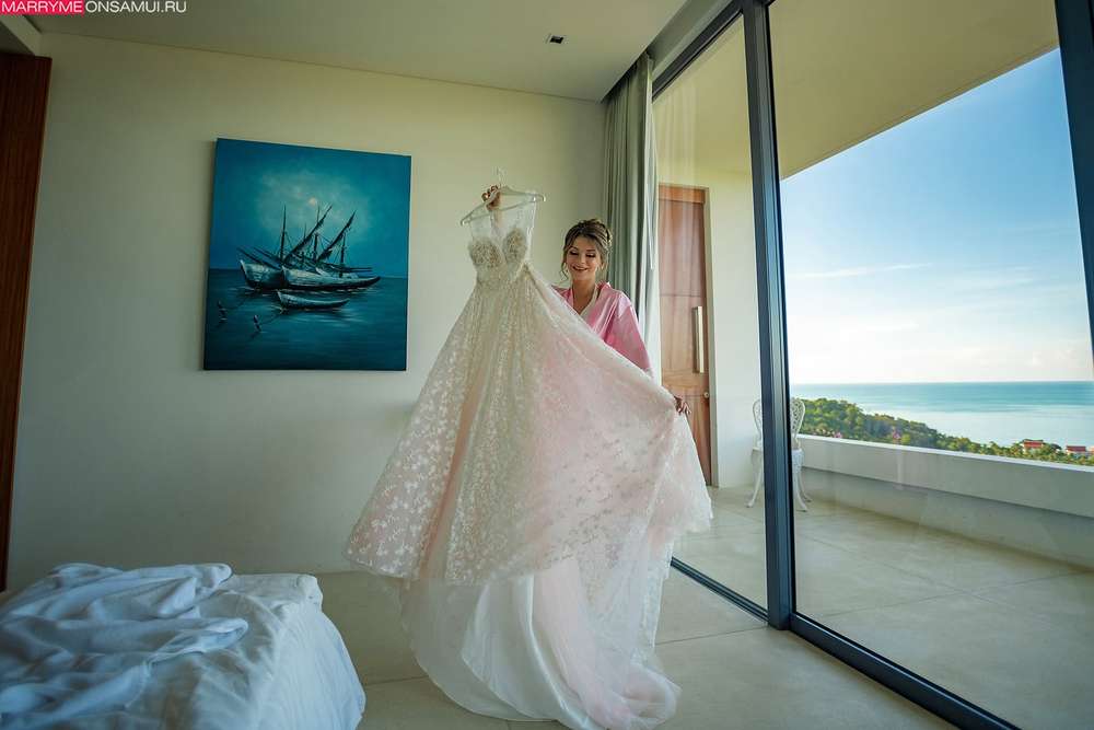 Villa Blue Wed