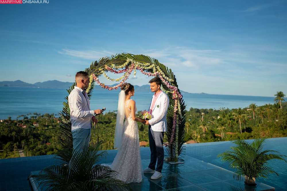 Villa Blue Wed