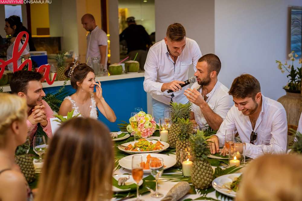 Villa Blue Wed