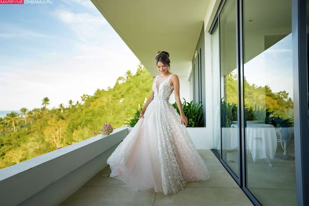 Villa Blue Wed