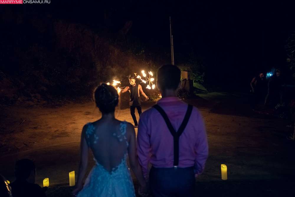 Villa Blue Wed