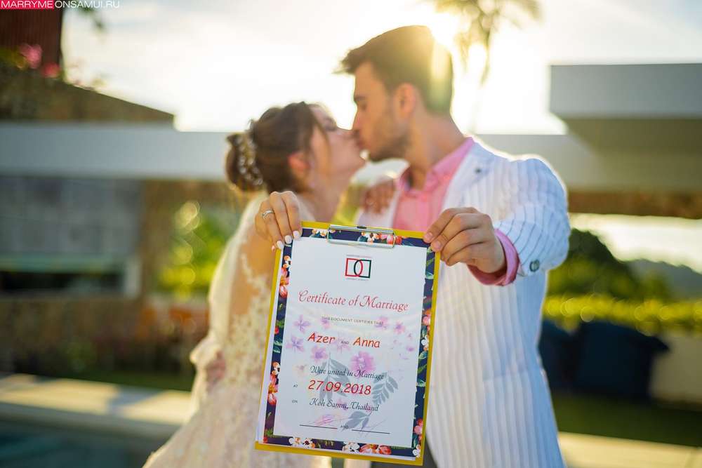 Villa Blue Wed