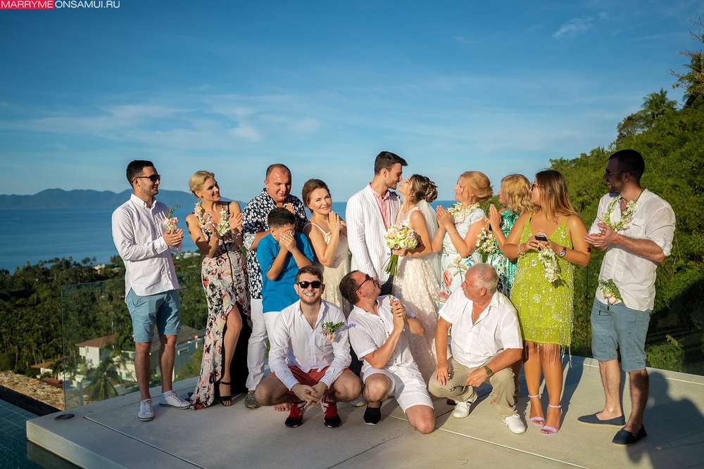 Villa Blue Wed