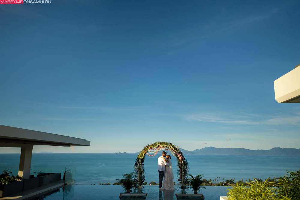 Villa Blue Wed