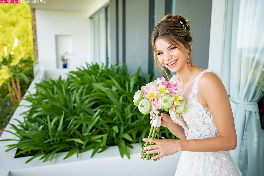 Villa Blue Wed