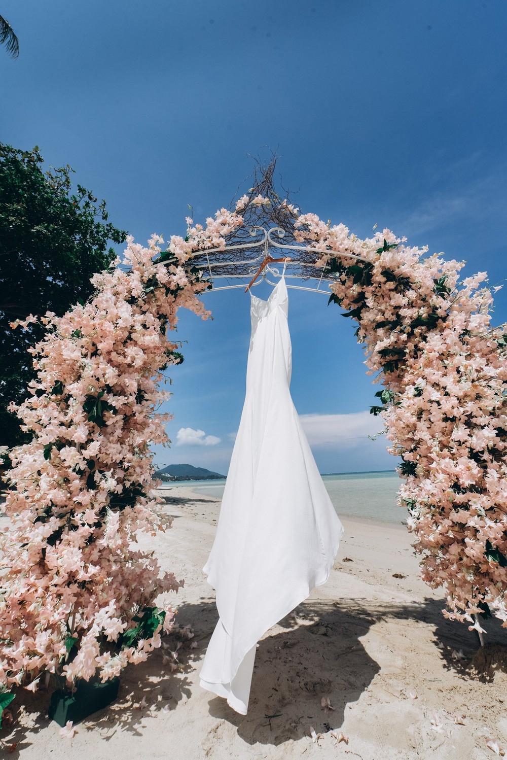 Agatha + Ej Wedding at villa Samui