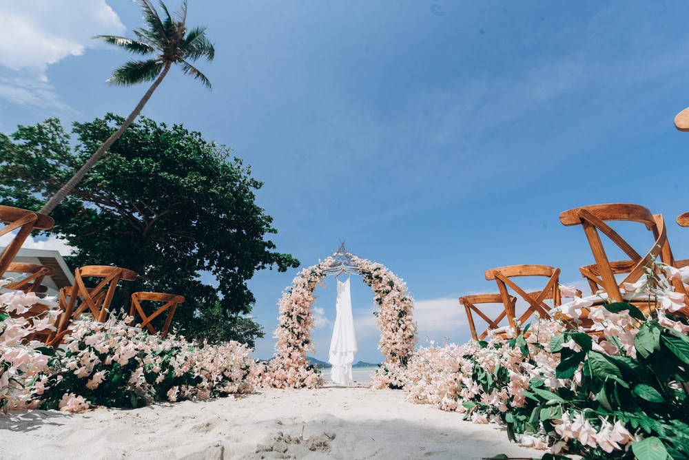 Agatha + Ej Wedding at villa Samui