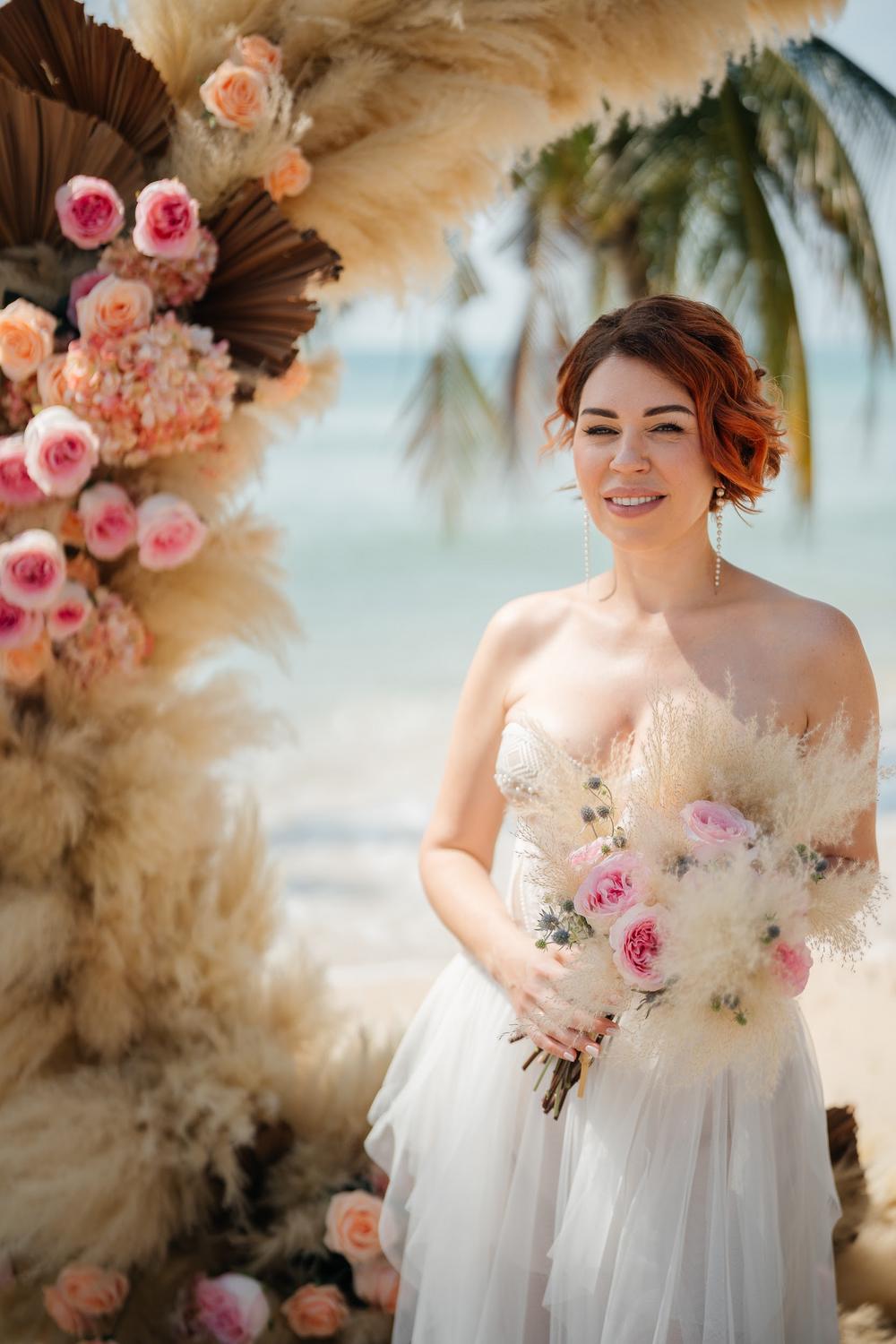 white lotus wedding 