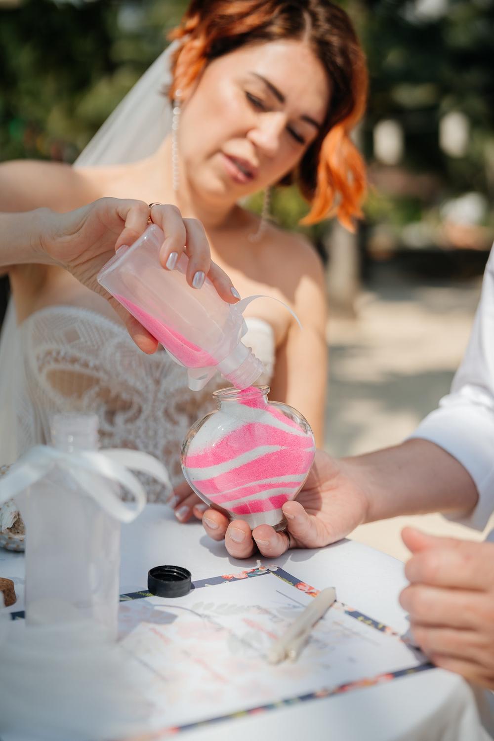 white lotus wedding 