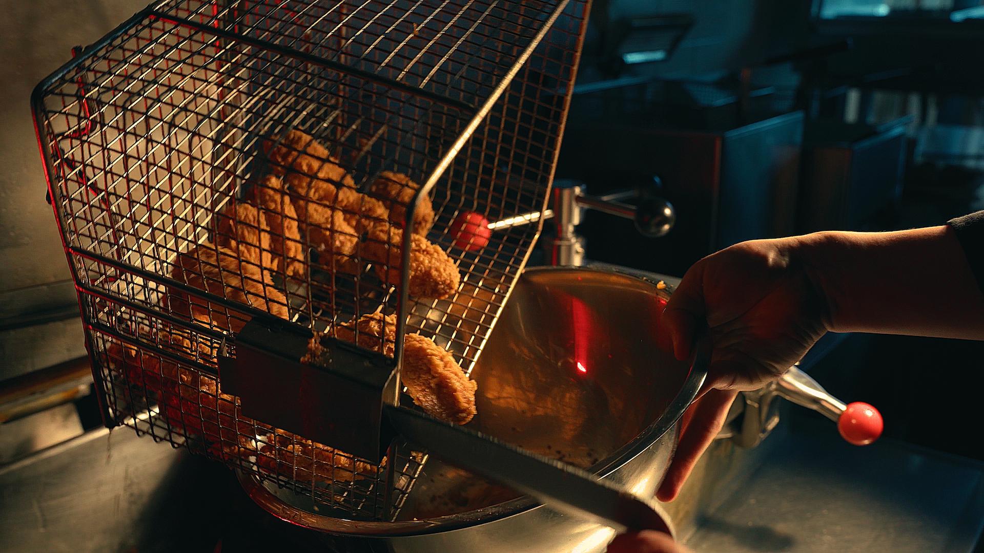 Felix Chicken restorano reklaminis video