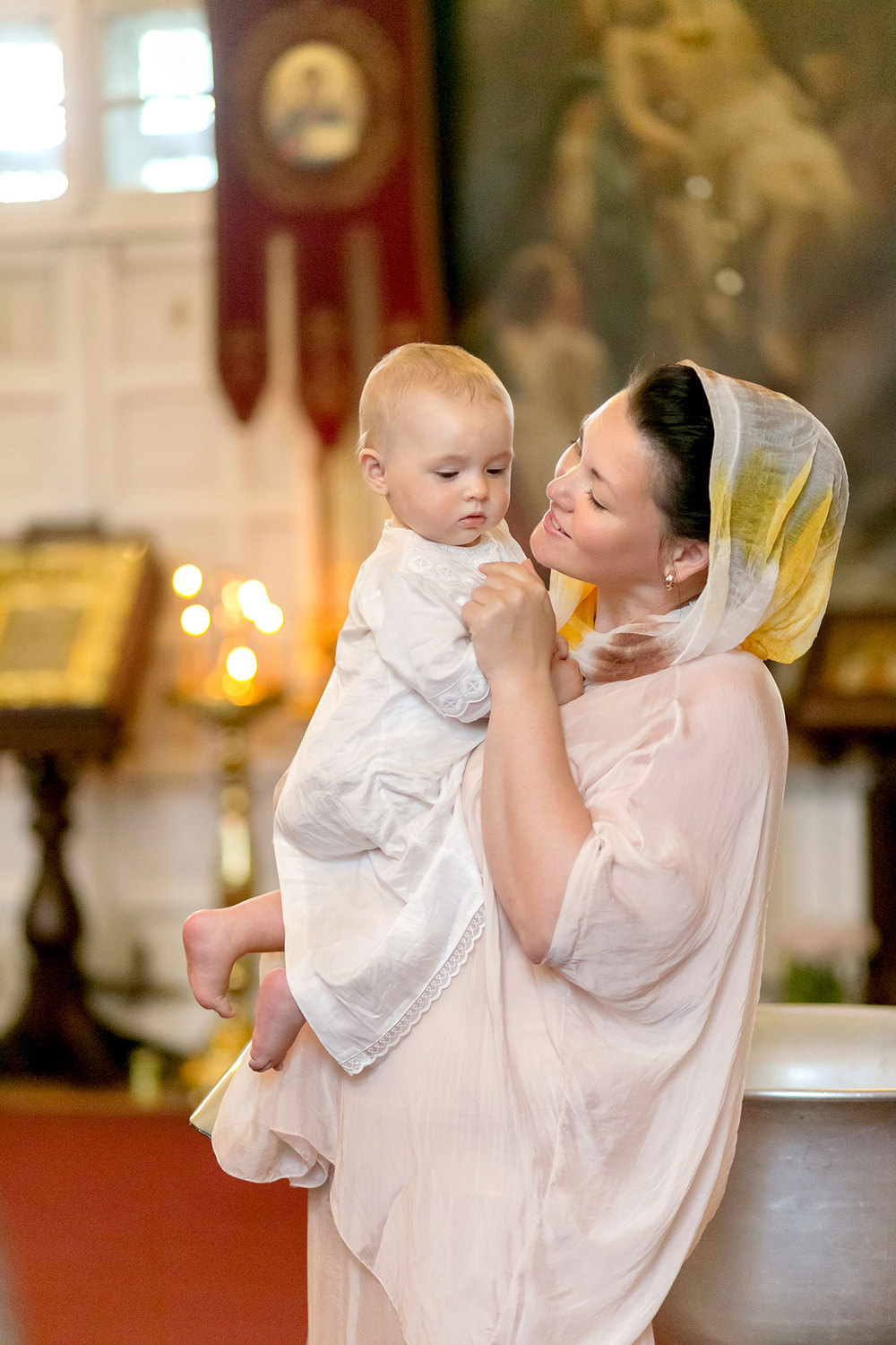 Фото с крестин в церкви Крестины зимой