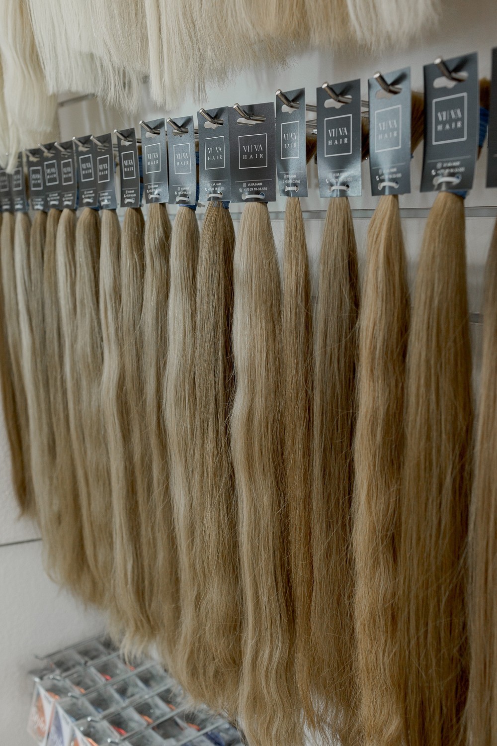 VI|VA HAIR