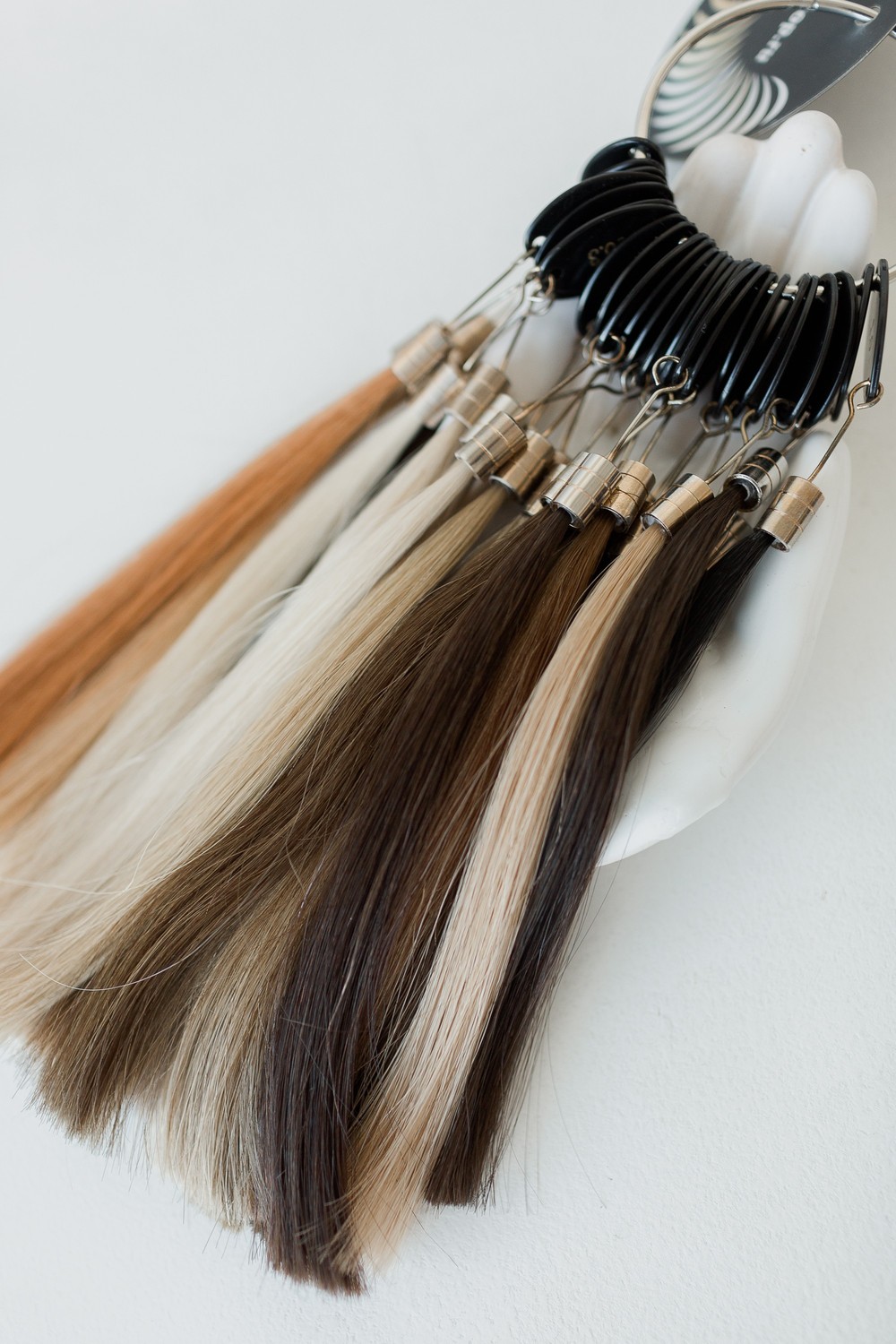 VI|VA HAIR