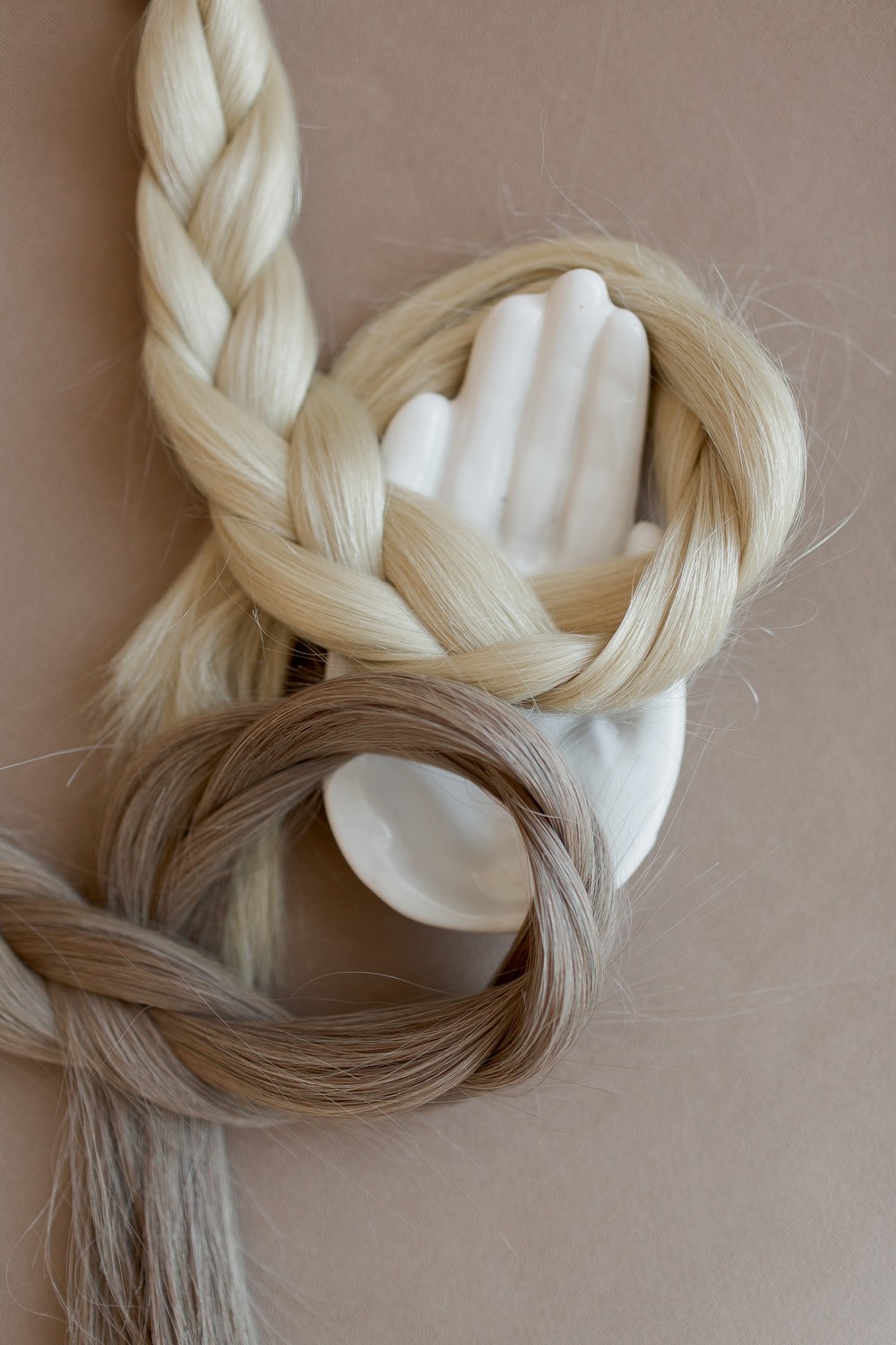 VI|VA HAIR