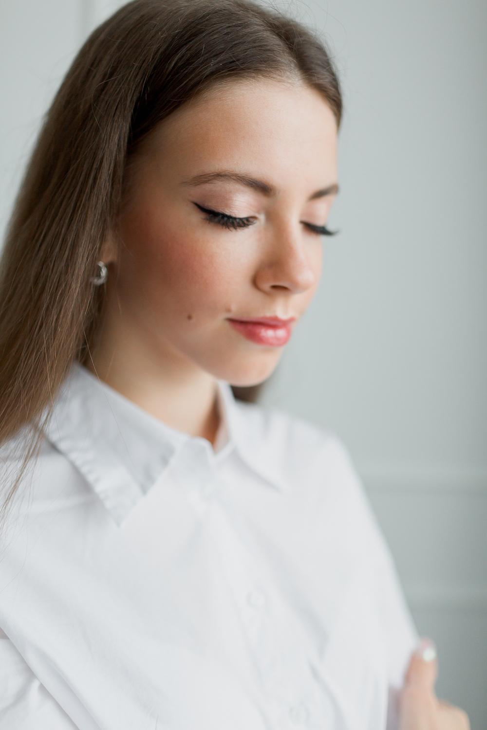 Makeup artist 