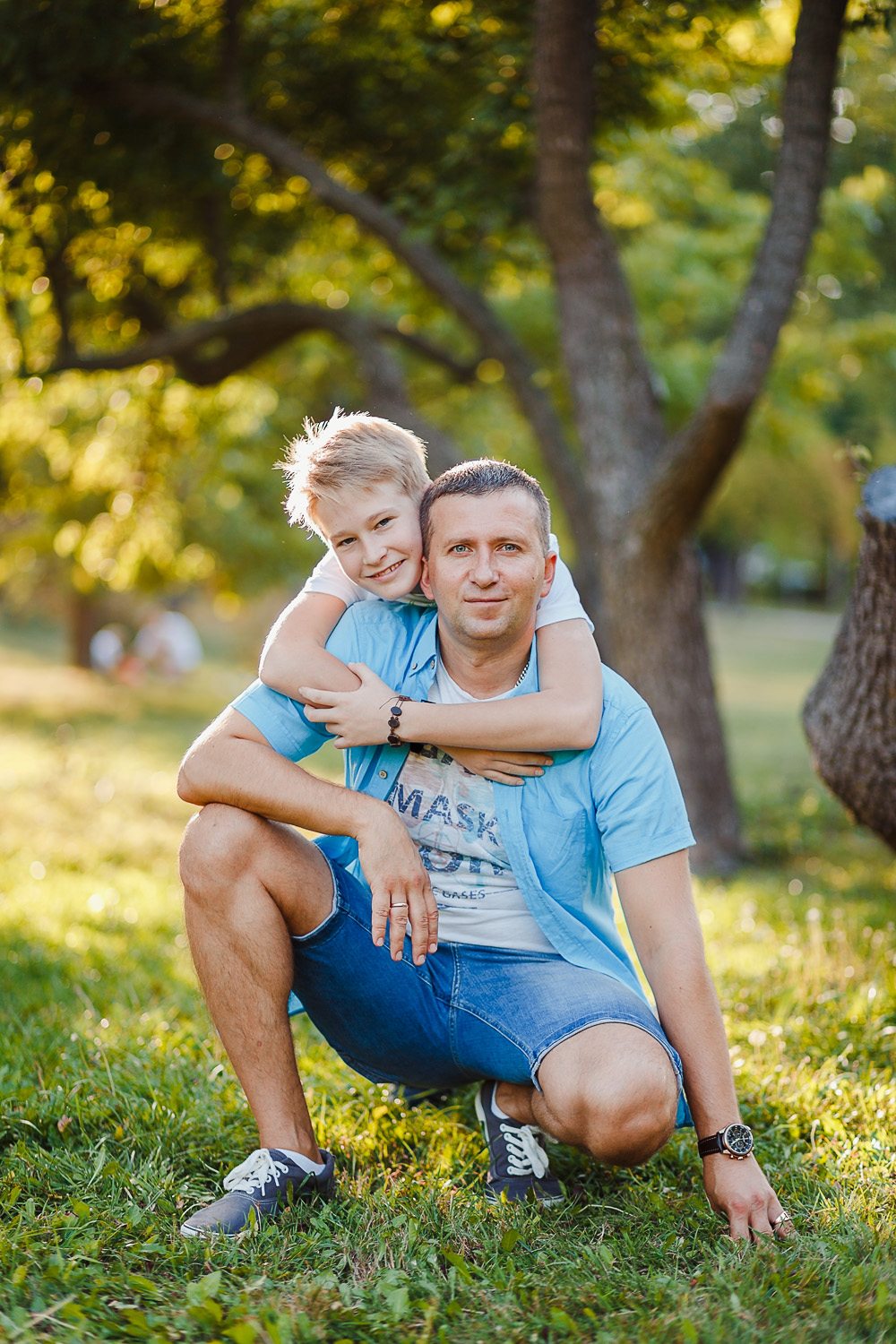HAPPY FAMILY