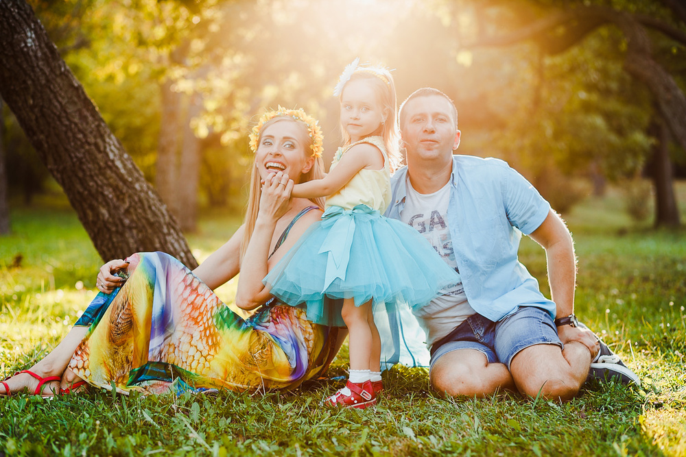 HAPPY FAMILY