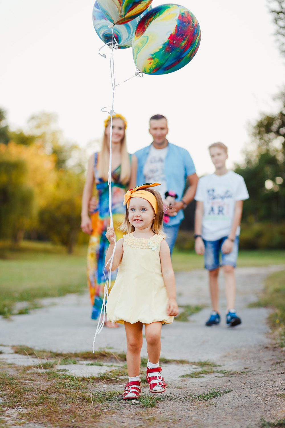 HAPPY FAMILY