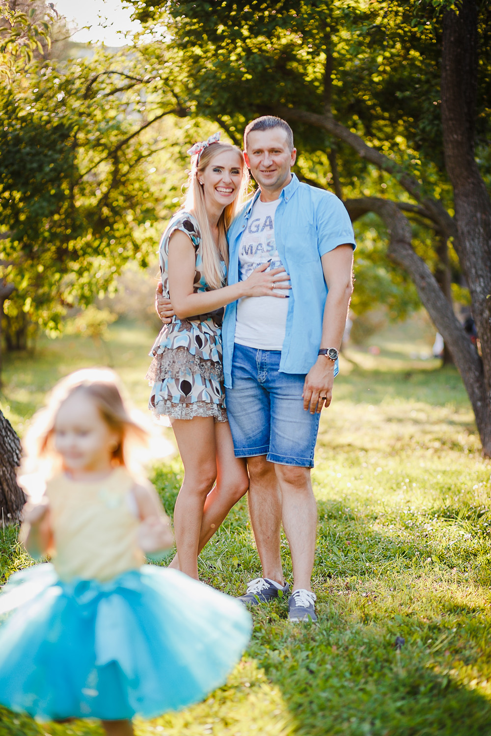 HAPPY FAMILY