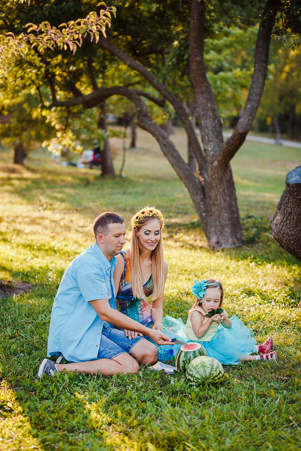 HAPPY FAMILY