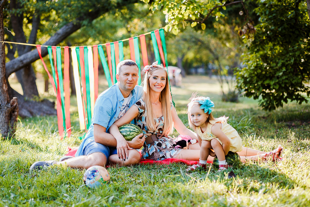 HAPPY FAMILY