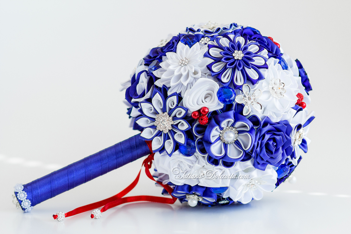 BOUQUET - 