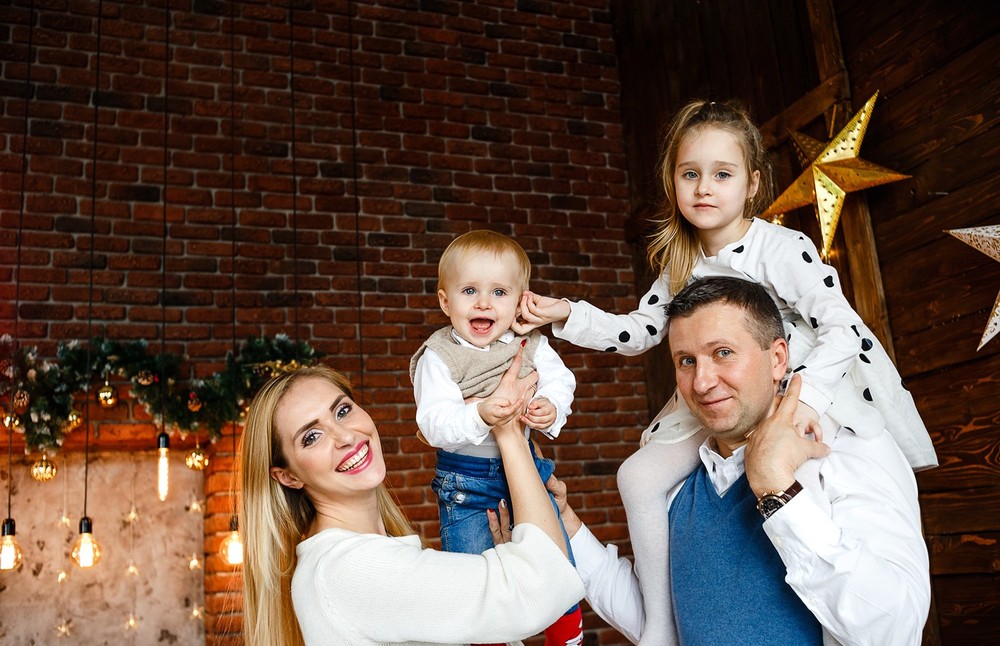 CHRISTMAS FAIRY TALE