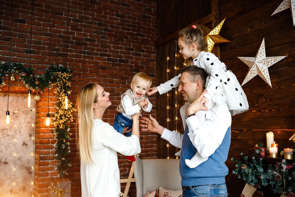 CHRISTMAS FAIRY TALE