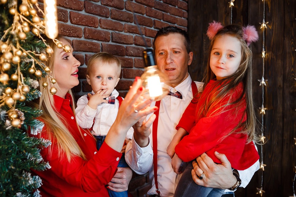 CHRISTMAS FAIRY TALE