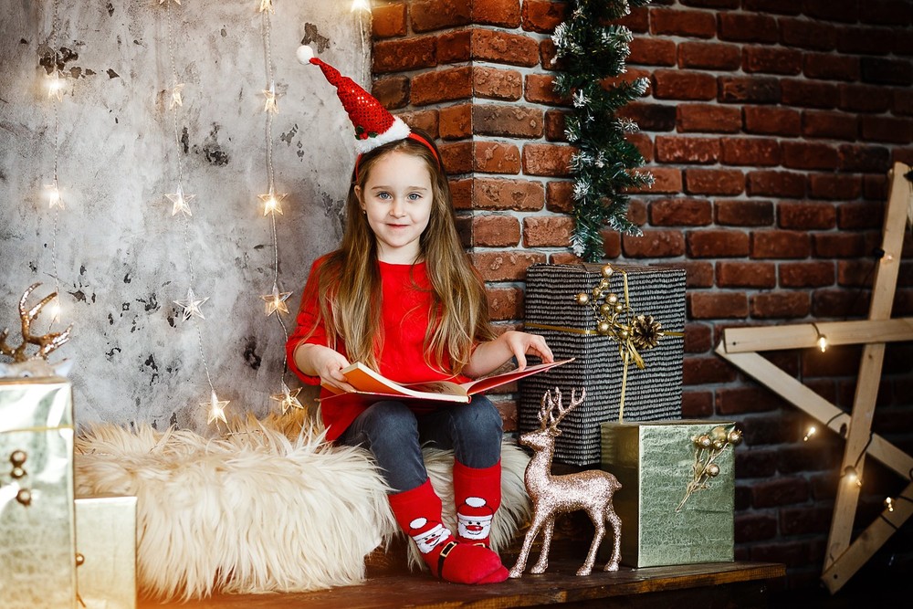 CHRISTMAS FAIRY TALE
