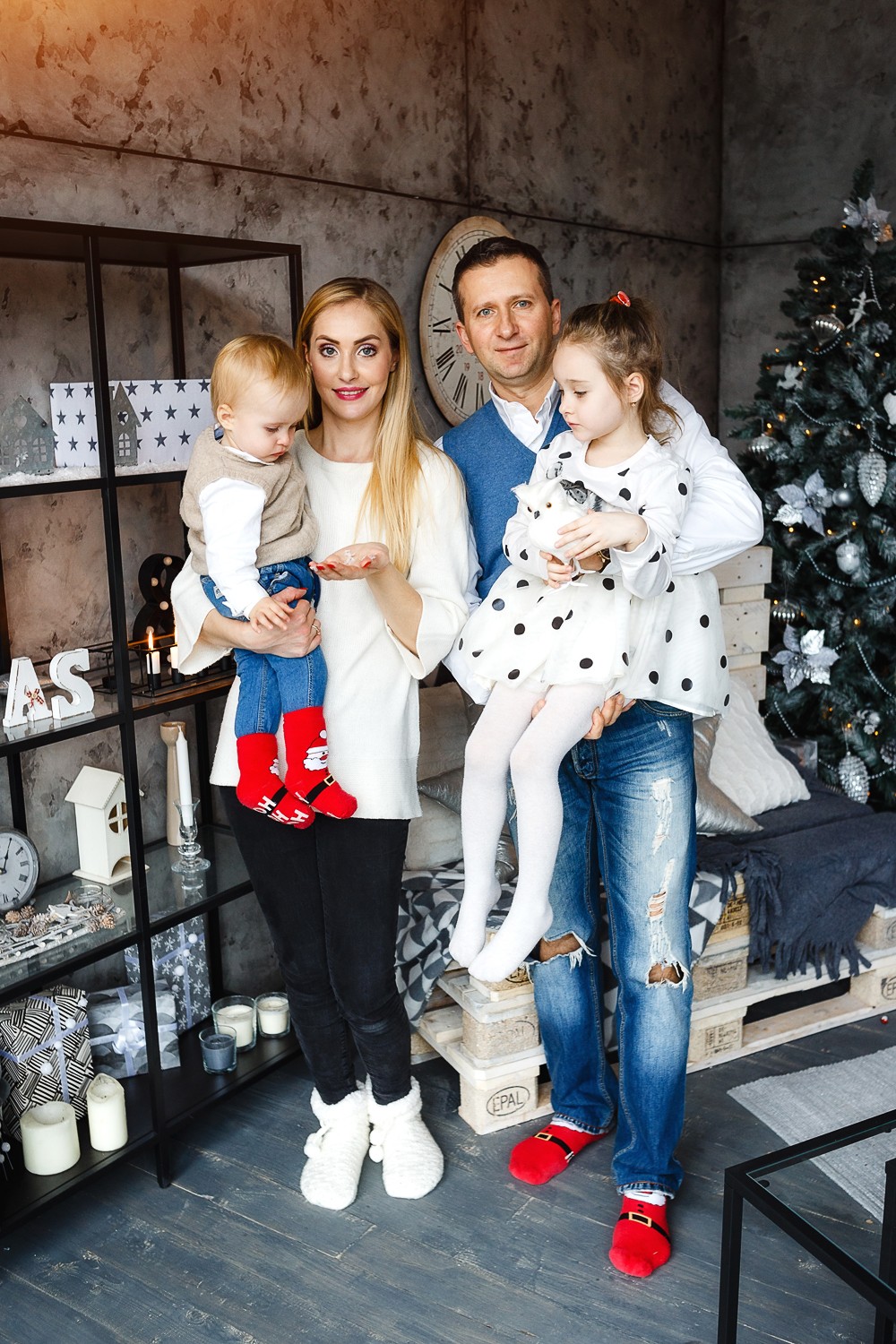 CHRISTMAS FAIRY TALE