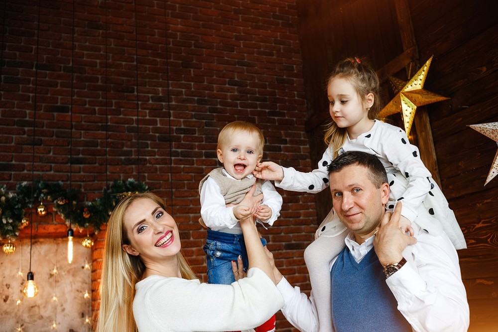 CHRISTMAS FAIRY TALE