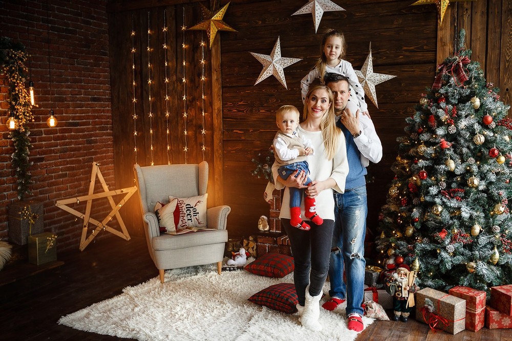 CHRISTMAS FAIRY TALE