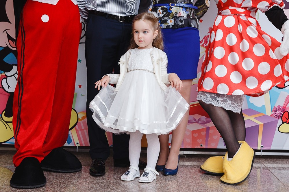  CRISTENING  - SWEET  EMILI )