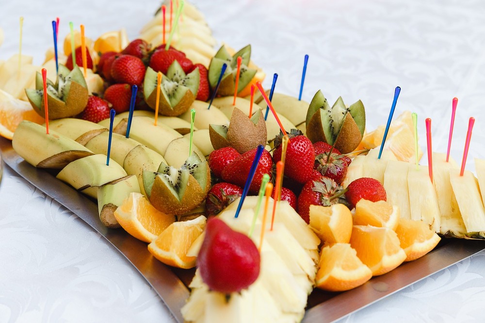  CRISTENING  - SWEET  EMILI )