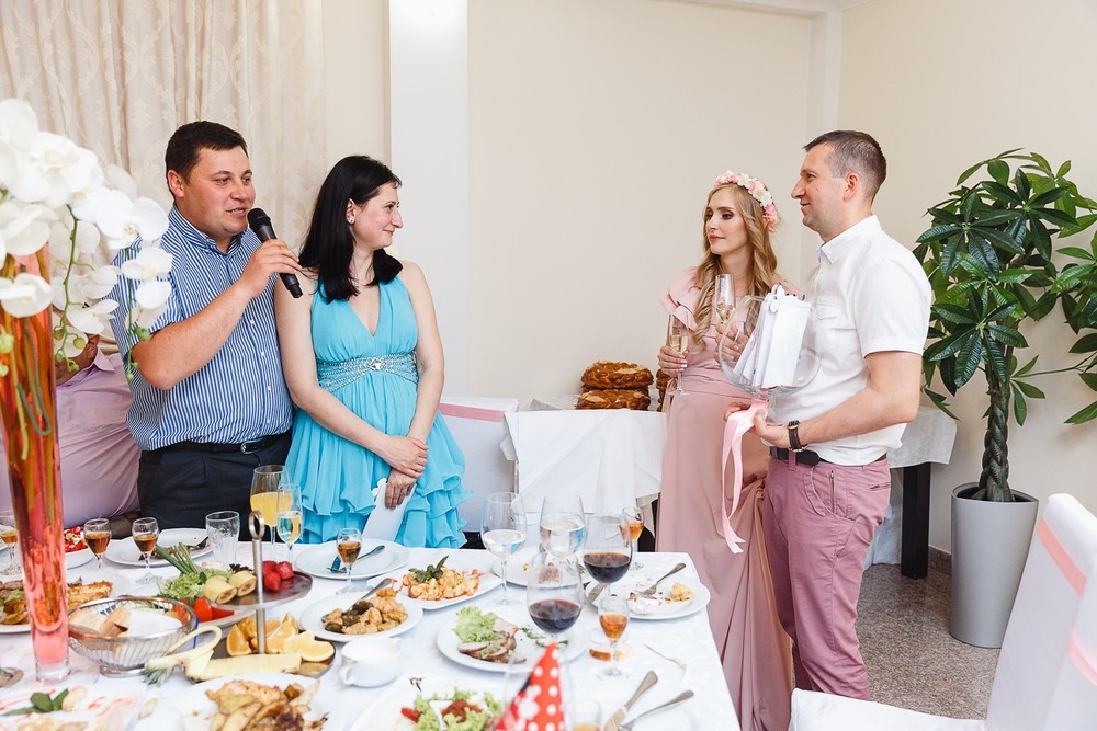  CRISTENING  - SWEET  EMILI )