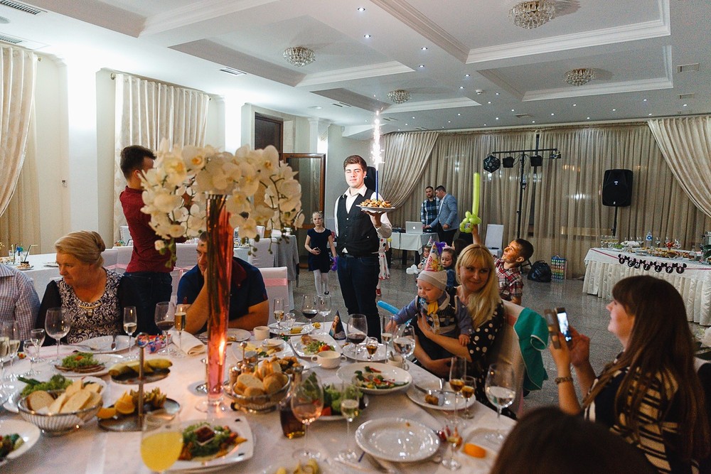  CRISTENING  - SWEET  EMILI )