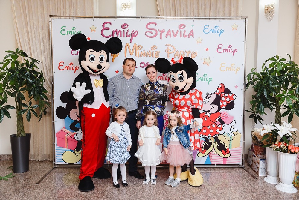  CRISTENING  - SWEET  EMILI )